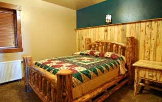 lodge bedroom