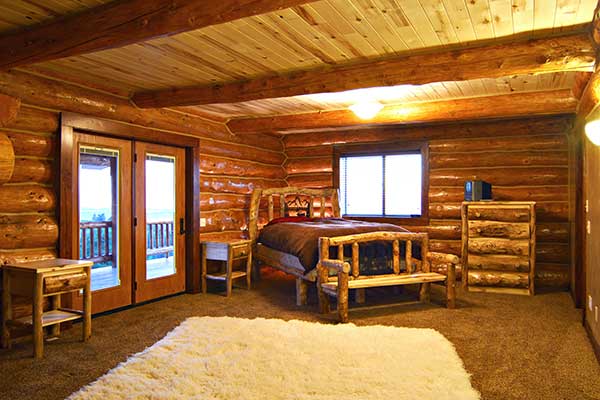 lodge bedroom