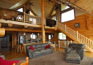 After enjoying the best golf courses in Idaho, come back and relax at the Rocky Mountain Elk Ranch
